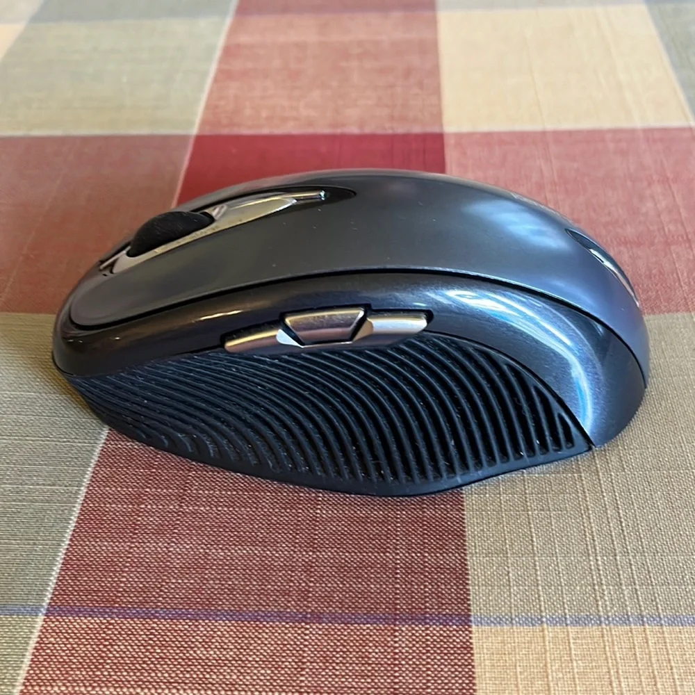Kensington Pilotboard Laser Wireless Desktop Mouse #64390 wo/ receiver